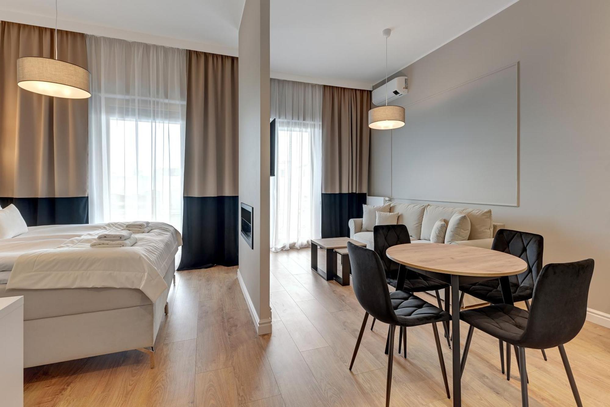 Nadmotlawie Estate Gym, Sauna & Parking By Downtown Apartments Gdansk Bagian luar foto