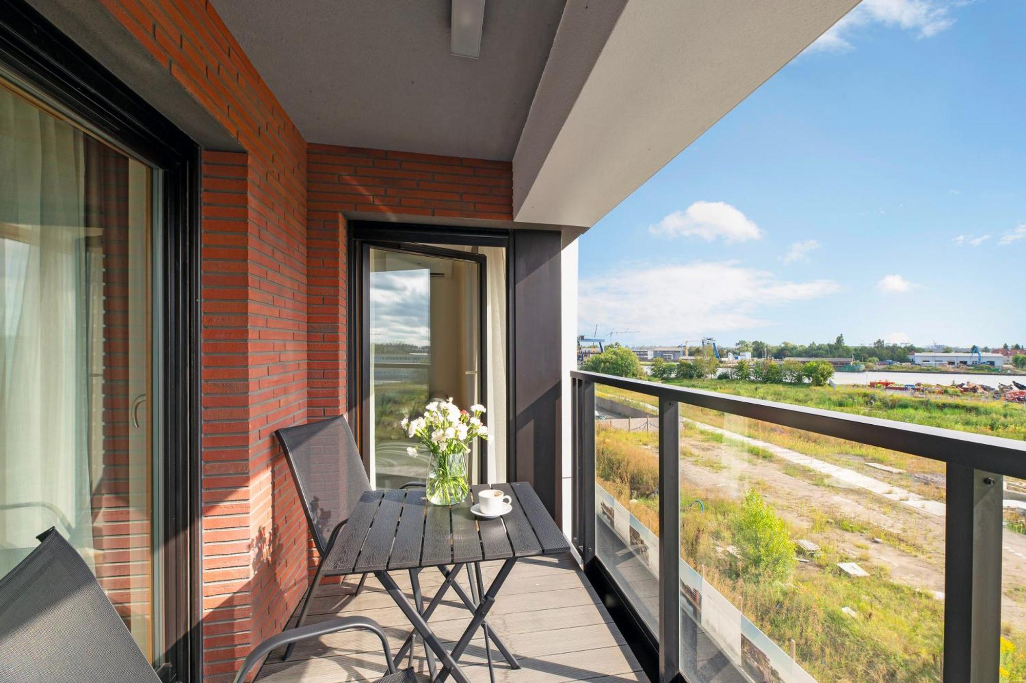 Nadmotlawie Estate Gym, Sauna & Parking By Downtown Apartments Gdansk Ruang foto